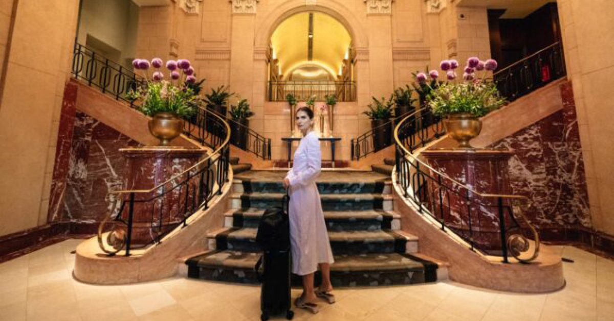 are-you-leveraging-social-commerce-to-drive-luxury-hotel-profits-scaled-1-650x440