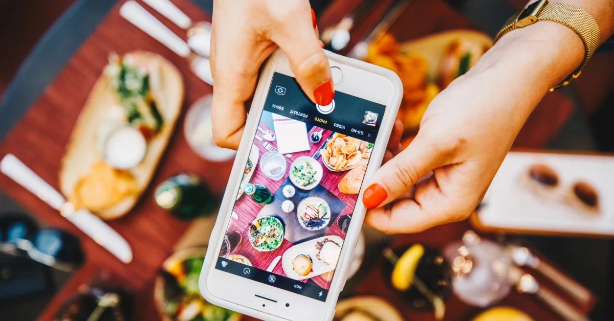 instagram-stories-a-seamless-extension-of-your-brand-scaled